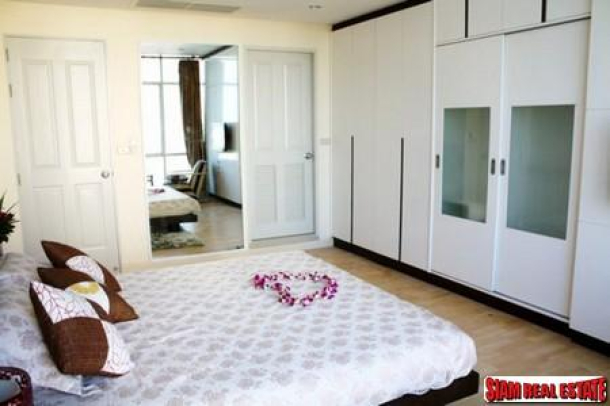 Baan Sathorn Chaophraya | 2 bedrooms Condo for Sale, High Floor & Great View of Chao Phraya River-4