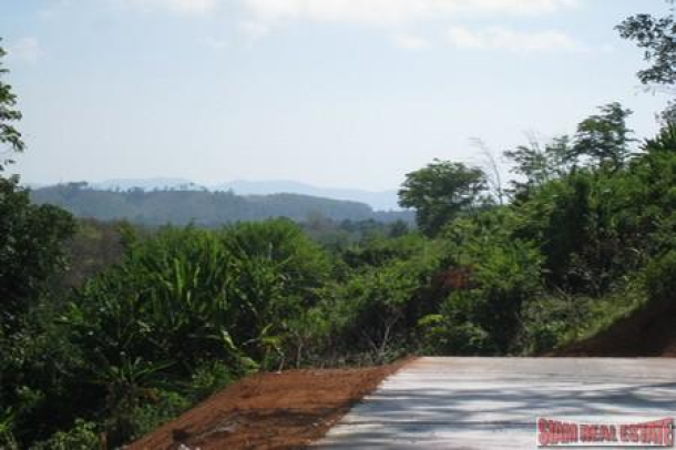 Last Plot Remianing of Land For Sale with Mountain Views at Bang Pae-4