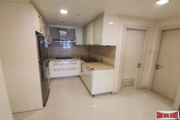 All Season Mansion | Well Renovated Two Bedroom Condo on 10th Floor for Rent in the Wireless Area of Bangkok.-10