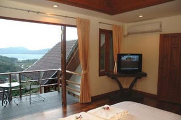 Patong Hill Villa | High Class Four Bedroom Sea-View House For Holiday Rent at Patong-5