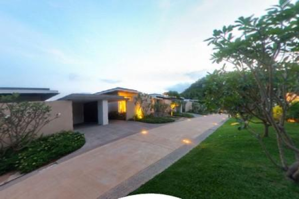 Twin Palms Club  | Chicly Designed Three Bedroom Sea-View Villa at Cape Yamu For Holiday Rent-1