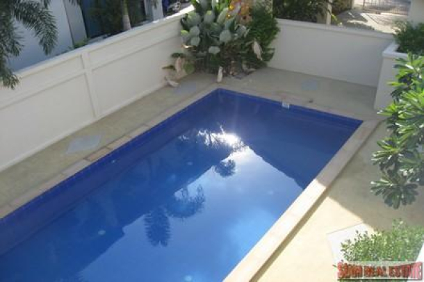 Large Modern House with a Private Swimming Pool Available to Rent at Chalong-15