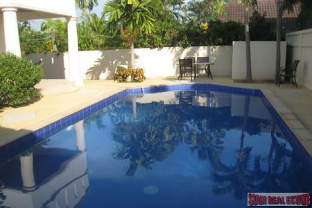 Large Modern House with a Private Swimming Pool Available to Rent at Chalong-9