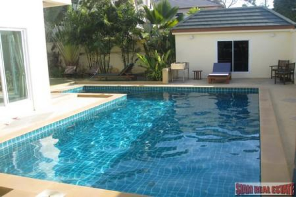 Large Modern House with a Private Swimming Pool Available to Rent at Chalong-3