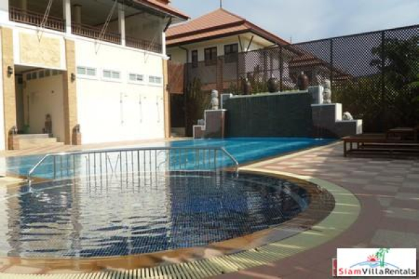 Large Modern House with a Communal Swimming Pool Available to Rent at Cherny Talay-13