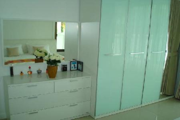 Luxury Affordable House for Sale! - East Pattaya-7