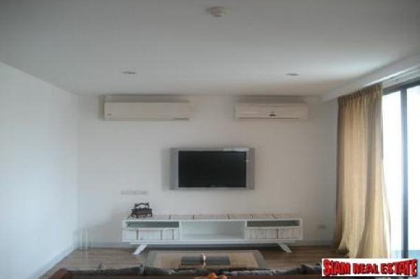RENTED Magnificent 3 bedrooms and 2 bathrooms Ekkamai-14