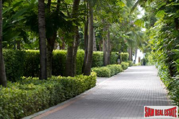 Fully Furnished Two Bed Condo For Sale - Pattaya-9
