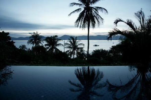 Phuket Residence | Three Bedrooms Pool Villa within a Peaceful Environment at Nai Harn For Rent-16