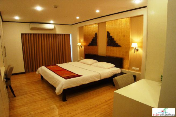Saranjai Mansion | Impressive 3 Bedroom Sukhumvit Condo with Scenic Roof Garden for Rent-11