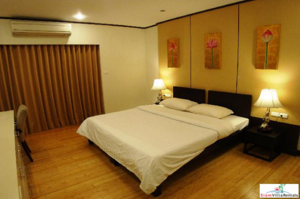 Saranjai Mansion | Impressive 3 Bedroom Sukhumvit Condo with Scenic Roof Garden for Rent-12