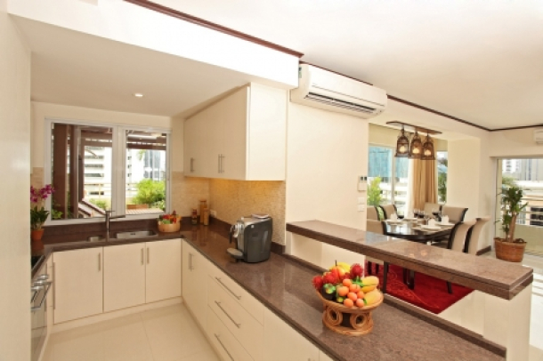 Saranjai Mansion | Impressive 3 Bedroom Sukhumvit Condo with Scenic Roof Garden for Rent-4