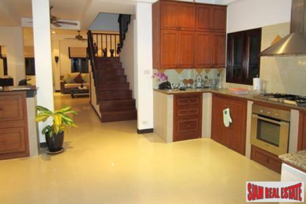 Alluring 3 Bedroom Home in Rawai-16
