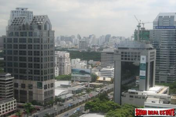 180 degrees view of bangkok central business district on high rise condominium-1