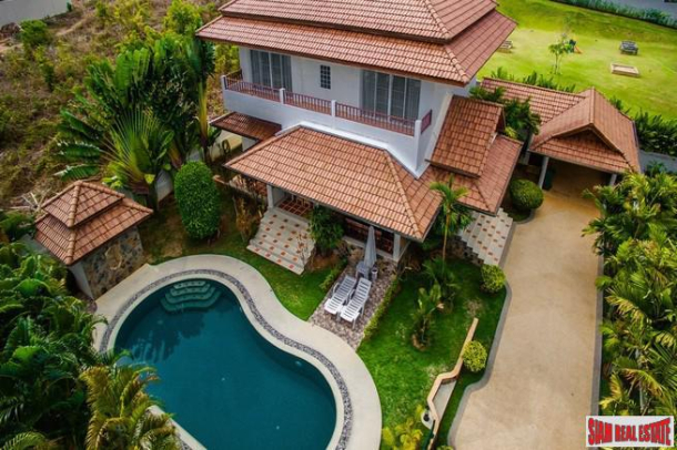 Luxury 4 Bedroom House with Private Swimming Pool in Rawai-8