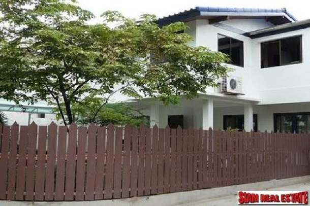 RENTED Furnished House for rent on Sukhumvit 41-1