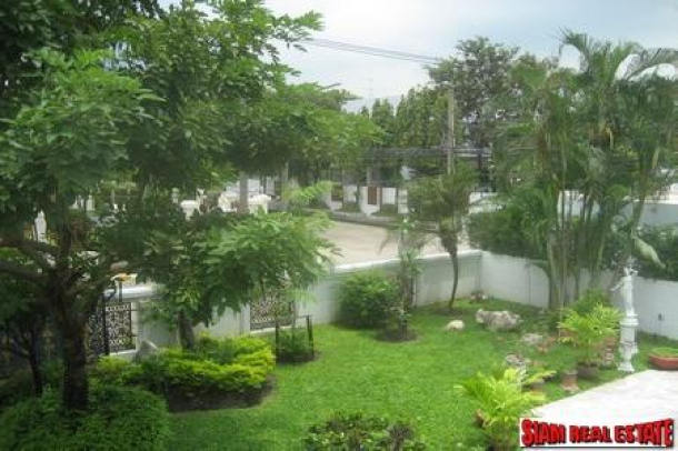 Panya Village | House with Lovely Garden for Rent - 4 bedrooms, 4 bathrooms-13