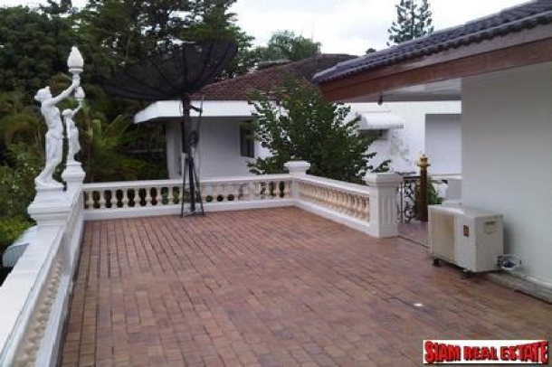 Panya Village | House with Lovely Garden for Rent - 4 bedrooms, 4 bathrooms-3