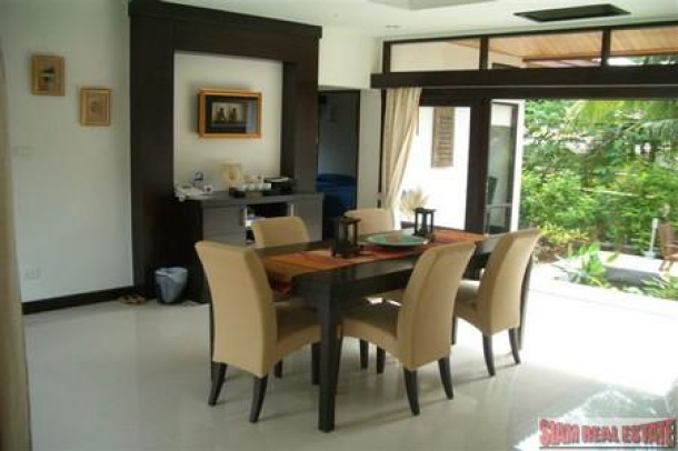 Family Holiday Home with Three Bedrooms in Rawai-4
