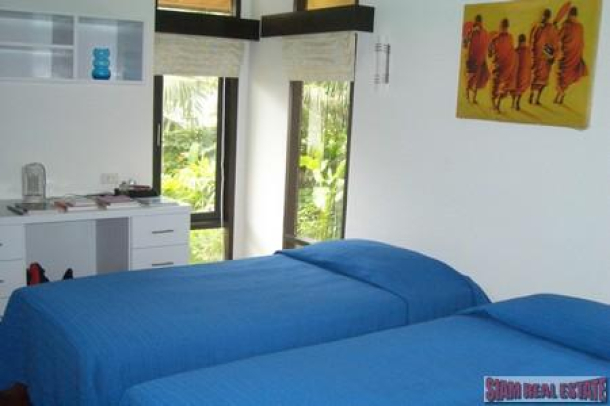 Family Holiday Home with Three Bedrooms in Rawai-7