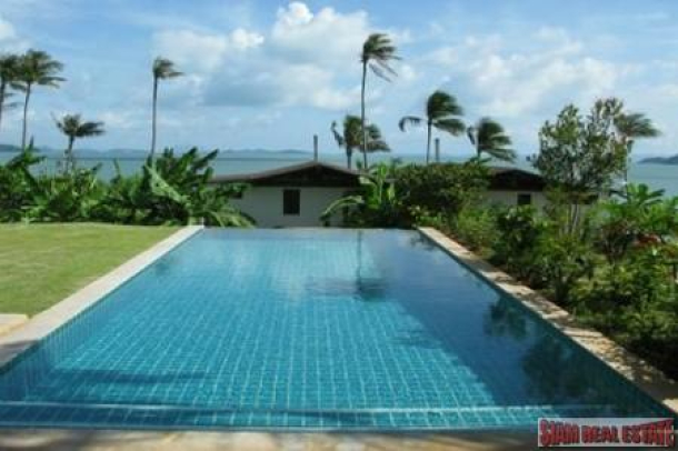 The Village | Peaceful Two Bedroom Holiday Villa on Unspoiled Coconut Island-1