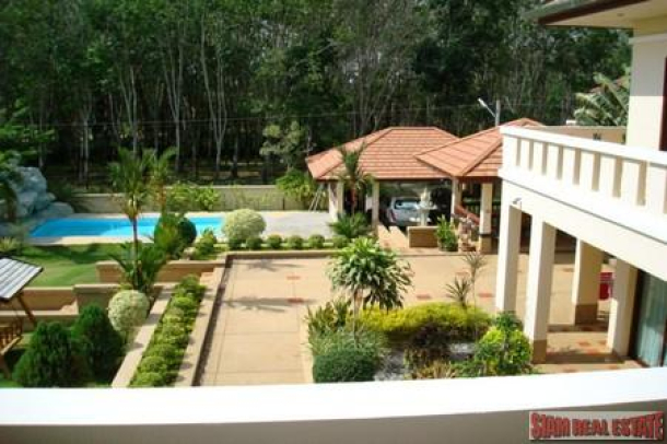 Grand Five Bedroom Family Home with Pool for Rent in Cherng Talay-2