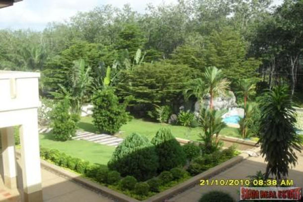 Grand Five Bedroom Family Home with Pool for Rent in Cherng Talay-3