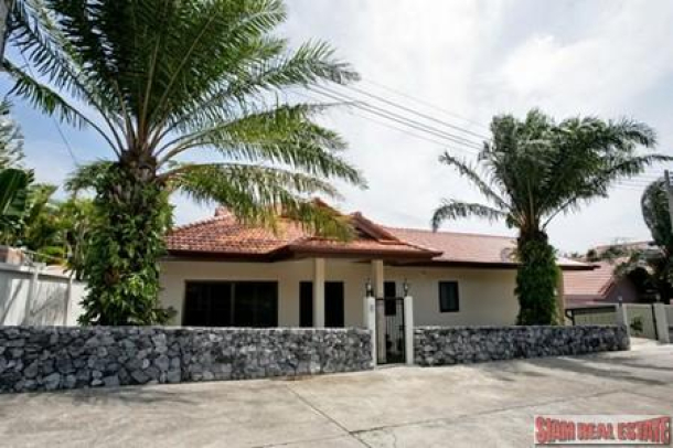 Great 3 Bedroom Family House with Pool in Rawai-10