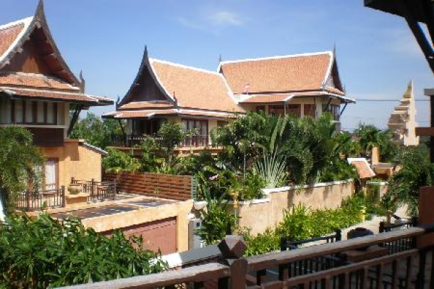 Thai-Balinese Property - Out Of This World - Na Jomtien-1
