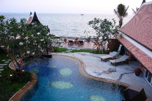 Thai-Balinese Property - Out Of This World - Na Jomtien-4