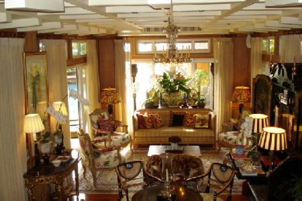 Thai-Balinese Property - Out Of This World - Na Jomtien-5