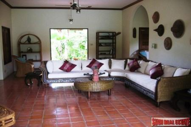 Thai Style Holiday Villa with 5 Bedrooms in Nai Harn-5