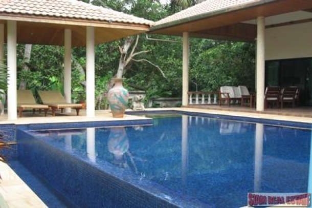 Spacious 4 Bedroom House with Private Pool in Rawai-1
