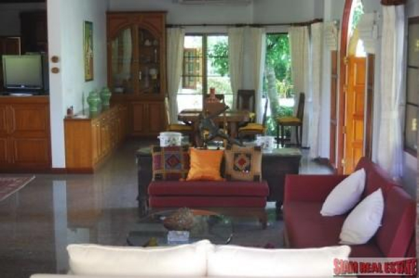 Magnificent 5 Bedroom Pool Villa in Chalong-4