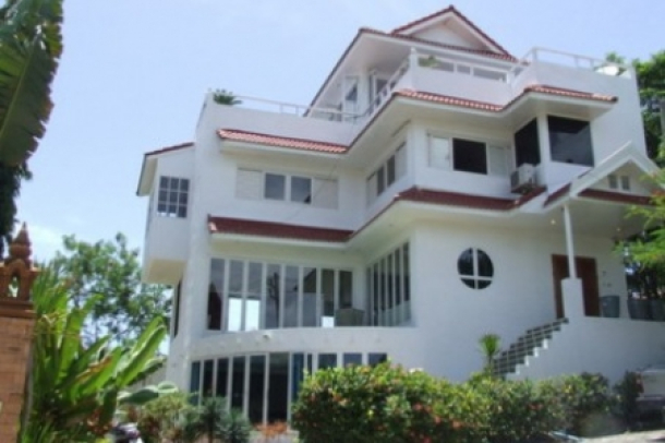 Luxury 4 Bed Mansion with Million Dollar Views in Koh Samui-1
