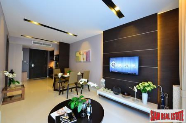 Contemporary Studios and 1 Bedroom Apartments in New Patong Resort Complex-5