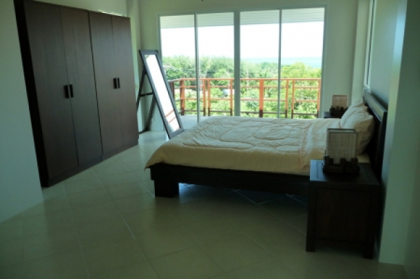 Sunset Sea View 3 Bedroom Villa in Exclusive Koh Lanta Location-5