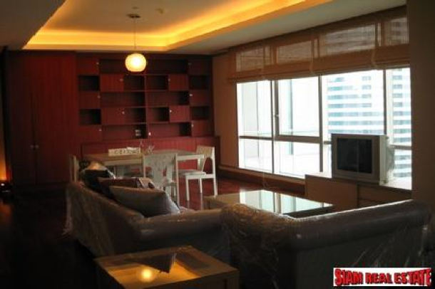 Sky Villa |Contemporary Condo for Rent - 1 bedroom, 1 bath + study on Sathorn Road-2