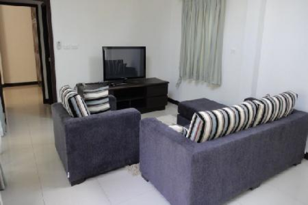 Two Bedroom Two Bathroom House In South Pattaya-8