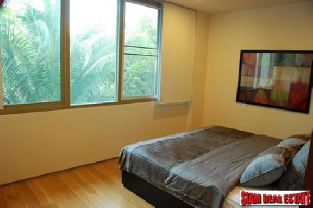 A beautifully present 2 beds, 2 baths modern condominium for rent in Private and Convenient Community, closed to Prakanong Skytrain Station-6