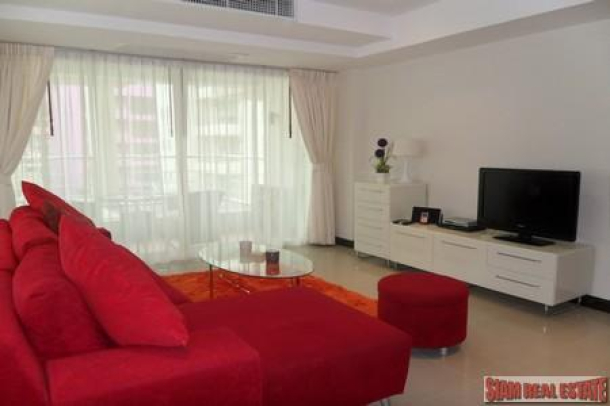 Bright Two Bedroom Holiday Apartment in Patong-3