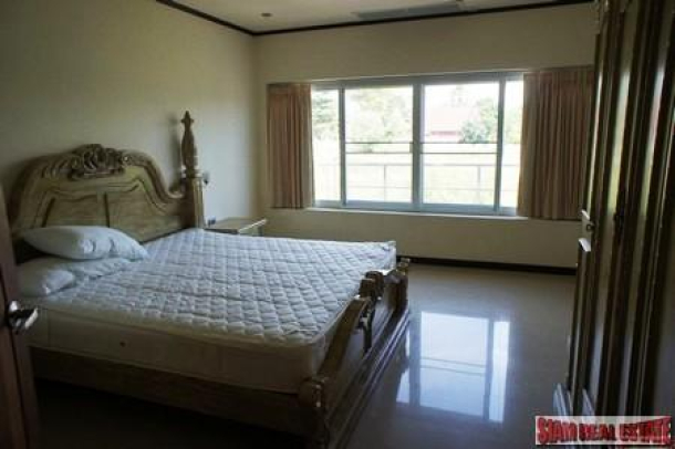 Platinum Residence Park | Exclusive Five Bedroom House with Swimming Pool in Rawai for Rent-8