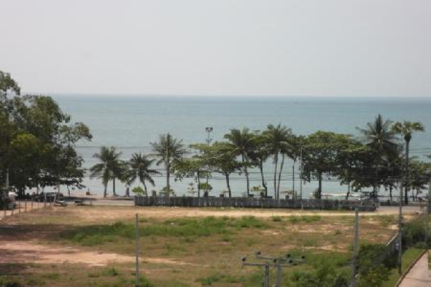 2 Bedroom Condominium With Sea And Pool Views - South Pattaya-12