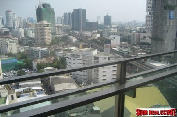 Modern and sophisticated 3 bedrooms, 3 bathrooms condo for sale, 17th floor, City View at The Madison, Sukhumvit 41-9