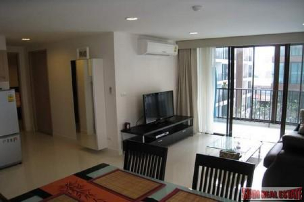 Brand New Two Bedroom Condo next to BTS Wong Wian Yai-2
