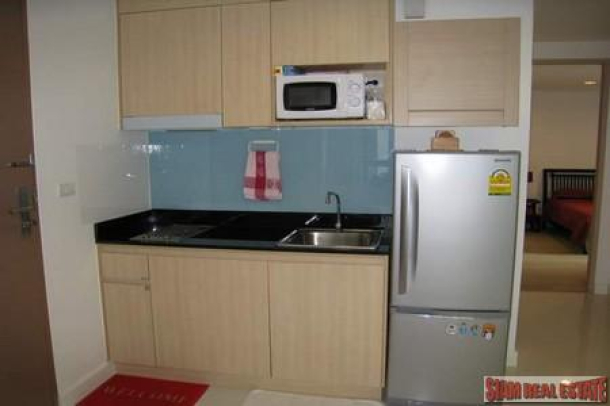 Brand New Two Bedroom Condo next to BTS Wong Wian Yai-5