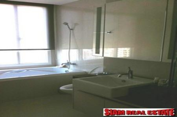 Modern and stylish 1 bedroom, 1 bathroom condo for rent, 30th floor, City View at 39 by Sansiri, Sukhumvit 39-13