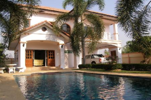 Impressive 3 Bedroom Two Storey House For Sale In East Pattaya-1