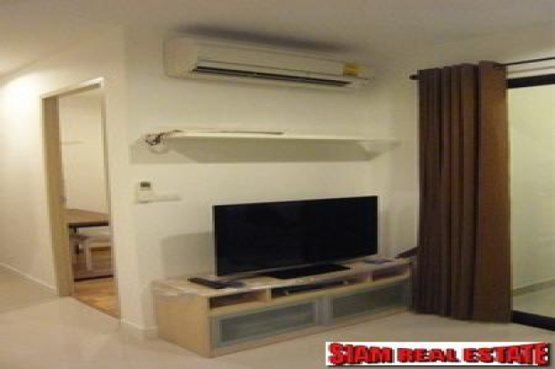 Ideo Ratchda-Huaykwang | Fully Furnished 2 Bedroom, 2 Bathroom Condo for Rent-3