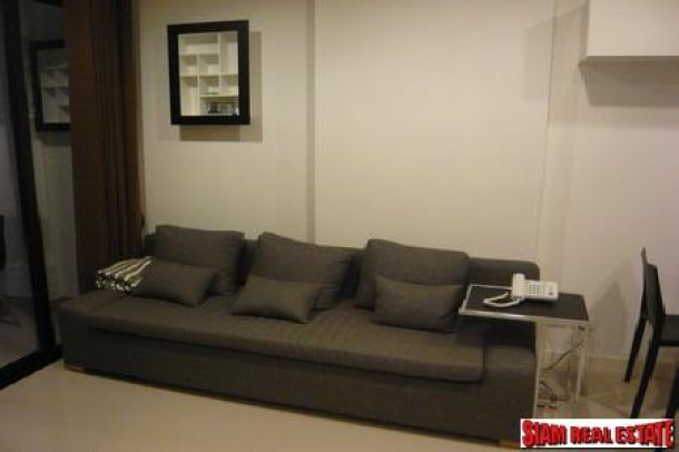 Ideo Ratchda-Huaykwang | Fully Furnished 2 Bedroom, 2 Bathroom Condo for Rent-4